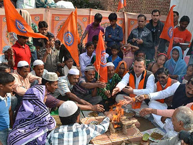 A ceremony of ghar wapsi or conversion of Muslims to Hinduism